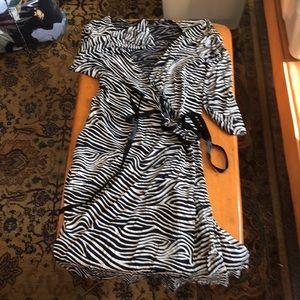 Super comfy stylish wraparound zebra print by Express